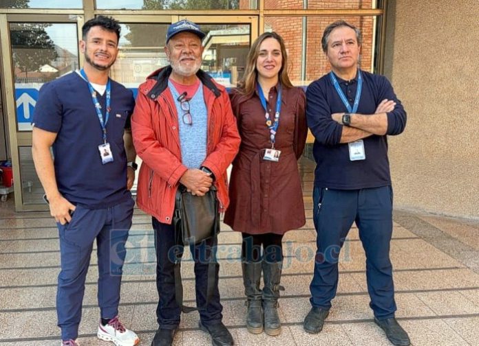 Equipos de salud se reunieron con paciente que recibió un trasplante.