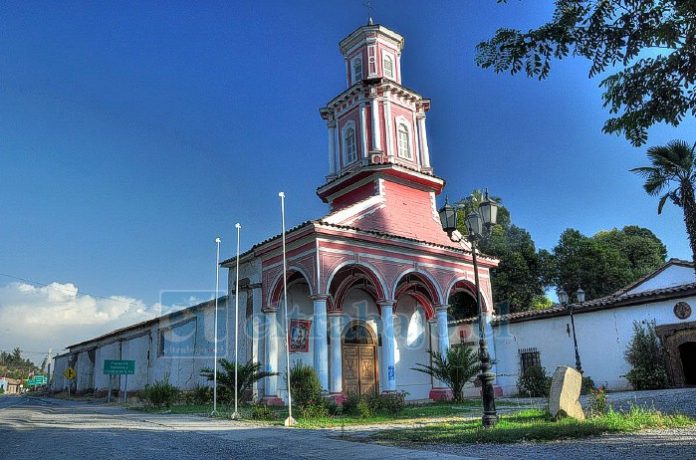 Iglesia San Francisco de Curimón fue designada como Templo Jubilar.