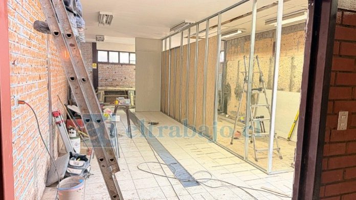 Liceo Mixto de San Felipe y Los Andes trabaja en su infraestructura por el Mundial.