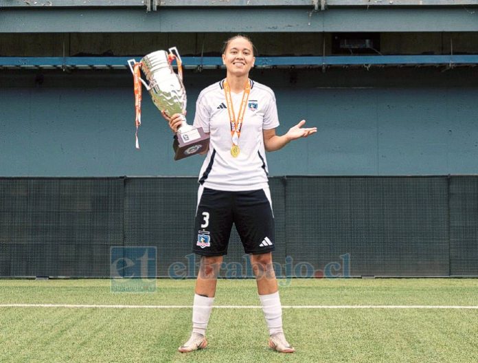 La joven futbolista es una destacada jugadora del plantel juvenil de Colo Colo.