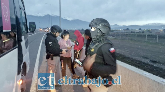 PDI realizó controles migratorios en la Toma.