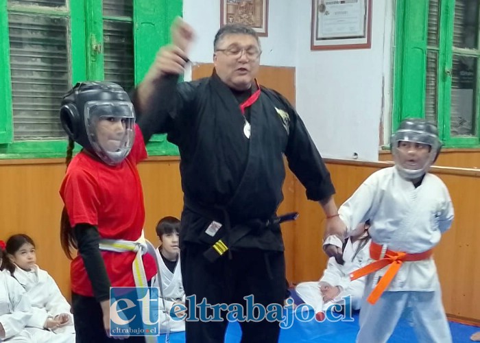 La delegación obtuvo grandes resultados en el campeonato.