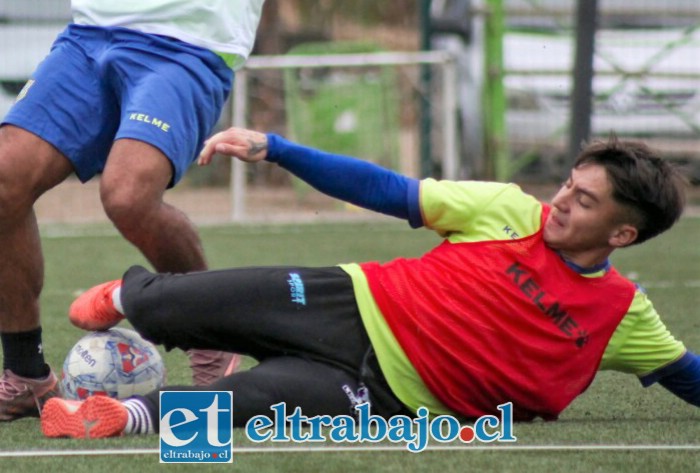 Una semana más de entrenamientos dispondrá Trasandino antes de su primer enfrentamiento con General Velásquez.