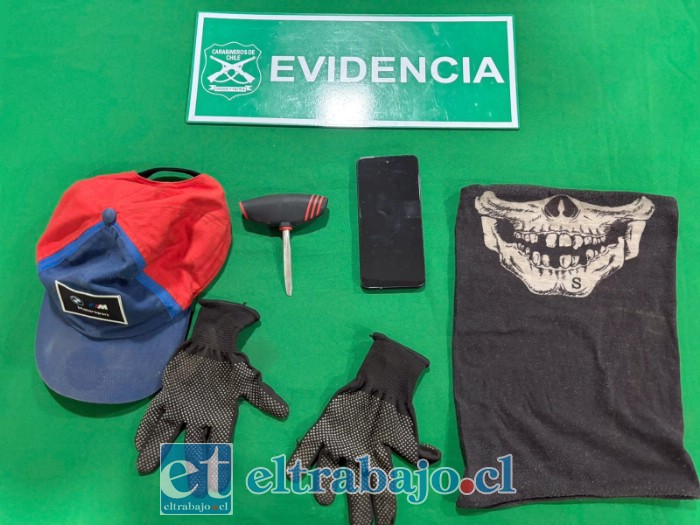 Carabineros logró incautar especies utilizadas por este malviviente. 