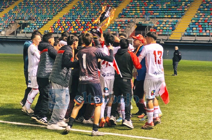 El domingo pasado el Uní Uní ganó el título Regional de la ANFP en la serie Sub- 18.