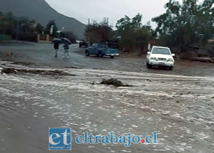 Lluvia generó la crecida de los caudales en Catemu.