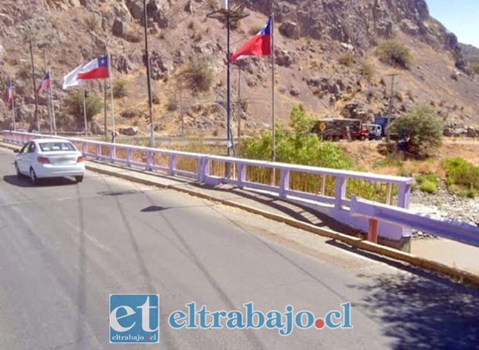 Funcionarios municipales evitaron tragedia en el sector del Puente El Rey.