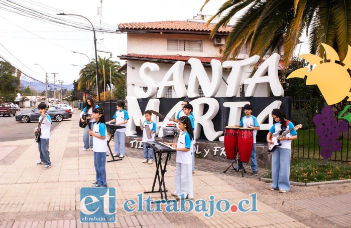 ‘Por el contrario’ es el nombre del cover que marca un nuevo hito en los cuatro años de trayectoria de la Academia Brutin de Santa María.

