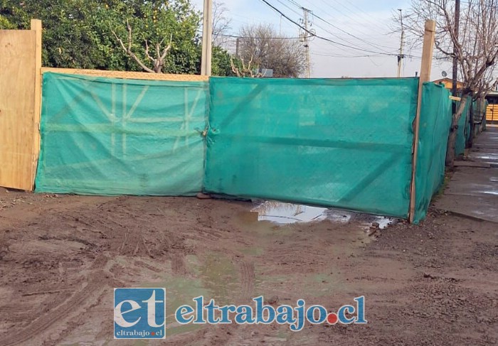 Los trabajos de extensión de alcantarillado en calle Teodoro Zenteno presentan actualmente cerca de un 80% de avance, según informó el municipio.