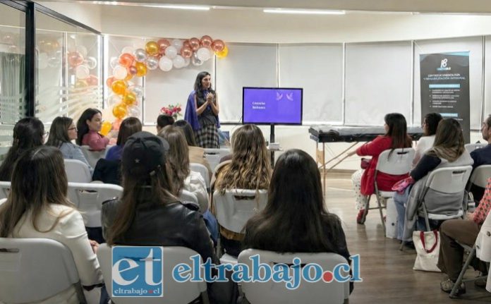 El pasado sábado 22 de agosto se realizó la 3ª Jornada Multidisciplinaria para Mujeres y Familias con Lipedema, instancia que reunió a profesionales de distintas áreas para abordar esta enfermedad.