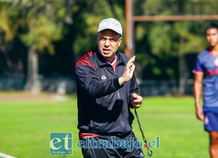 Juan José Luvera es el principal apuntado por el mal rendimiento del Uní Uní.