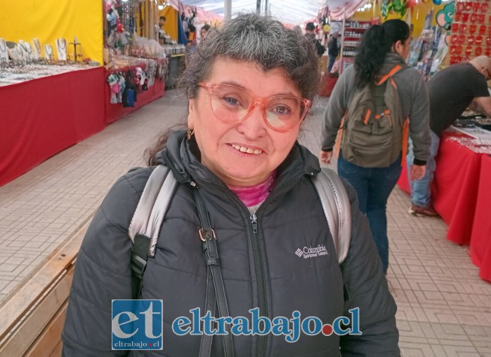 Alejandra Arancibia Vera, vecina que por medio de Diario El Trabajo visibilizó la problemática de falta de locomoción (Imagen de archivo).