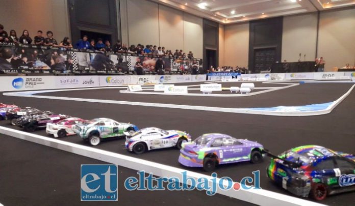 Liceo Industrial de San Felipe se corona campeón en carrera de autos con hidrógeno verde.