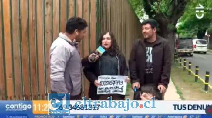 Los padres de Ángel siendo entrevistados por el periodista Gino Costa, del programa Contigo en la Mañana de Chilevisión.