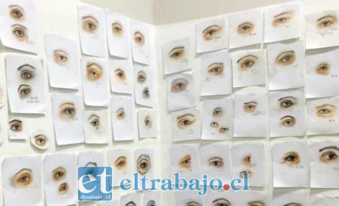 Sus dibujos de ojos revelan una búsqueda artística centrada en la mirada y la expresión humana.
