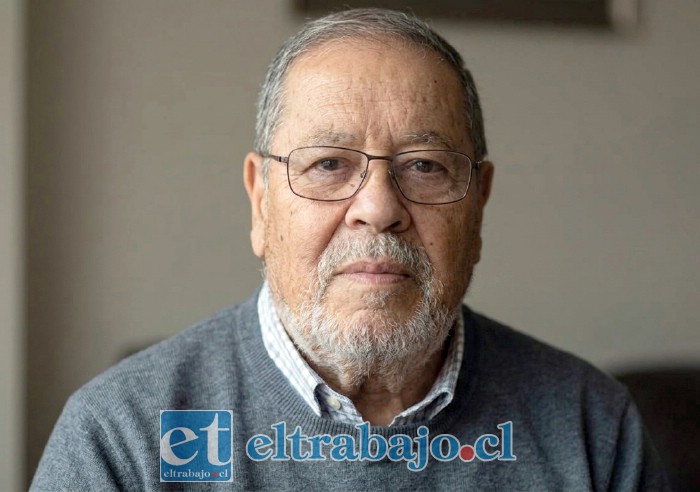 Carlos Gallardo, encargado de la oficina administrativa y Gestión del condominio.
