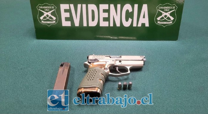 Un arma y municiones, fue parte de lo incautado en esta nueva Ronda Impacto.