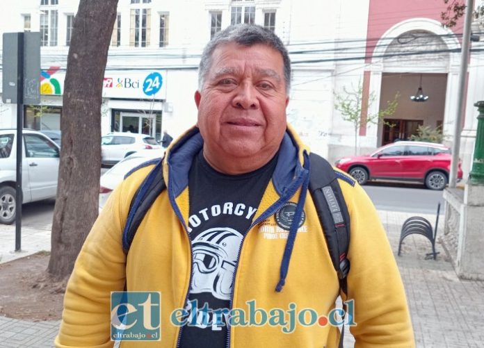 Víctor Sánchez Contreras, presidente de Junta de Vecinos Villa Las Camelias.